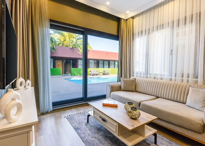 Hotel Baymari Florya 2*